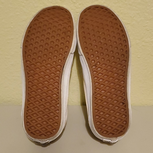 Vans - Picture 5 of 8